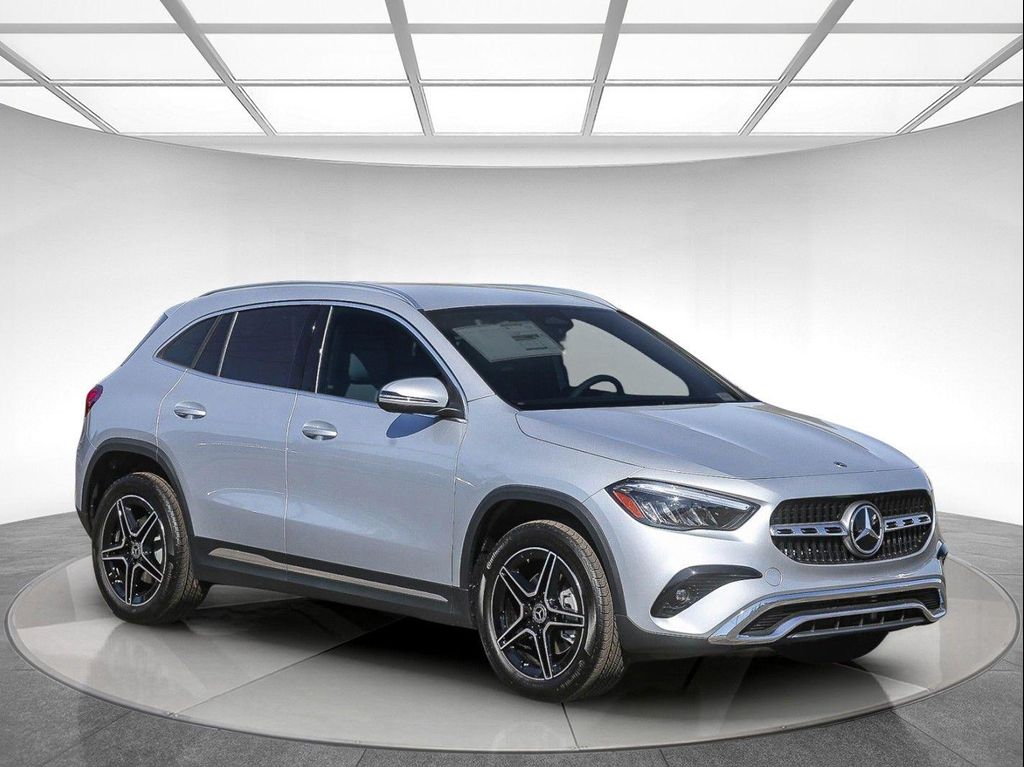 صورة 5 لـ 2026 Mercedes-BENZ GLA
