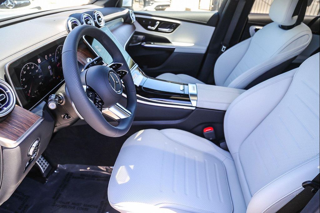 2026 Mercedes-BENZ GLC 缩略图 17