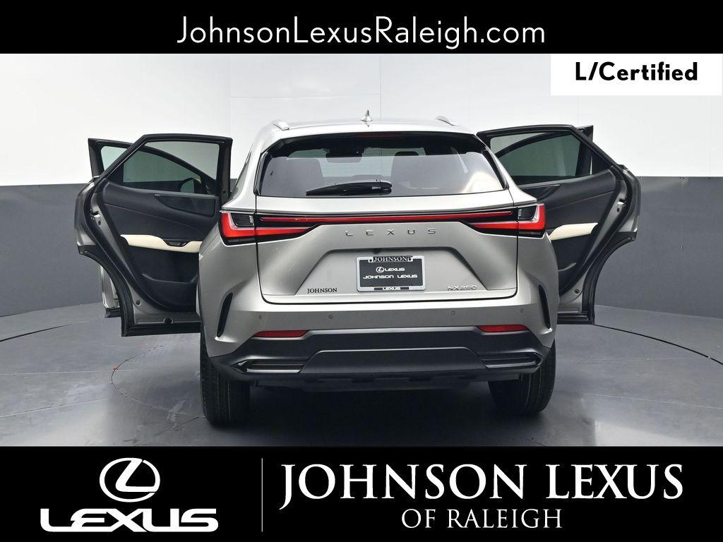 صورة 34 لـ 2023 Lexus NX 250 PREMIUM