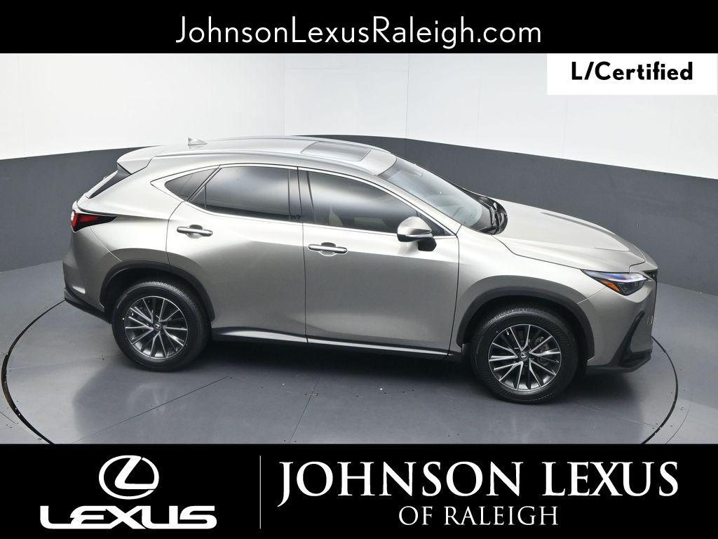 صورة 28 لـ 2023 Lexus NX 250 PREMIUM