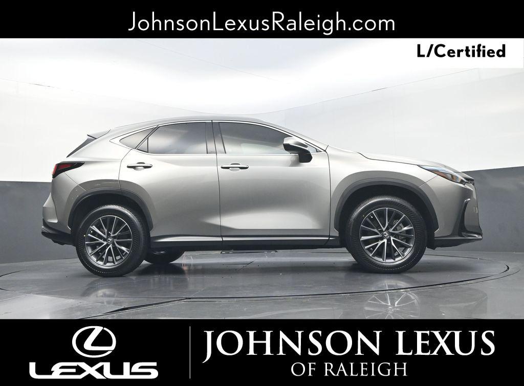 صورة 20 لـ 2023 Lexus NX 250 PREMIUM
