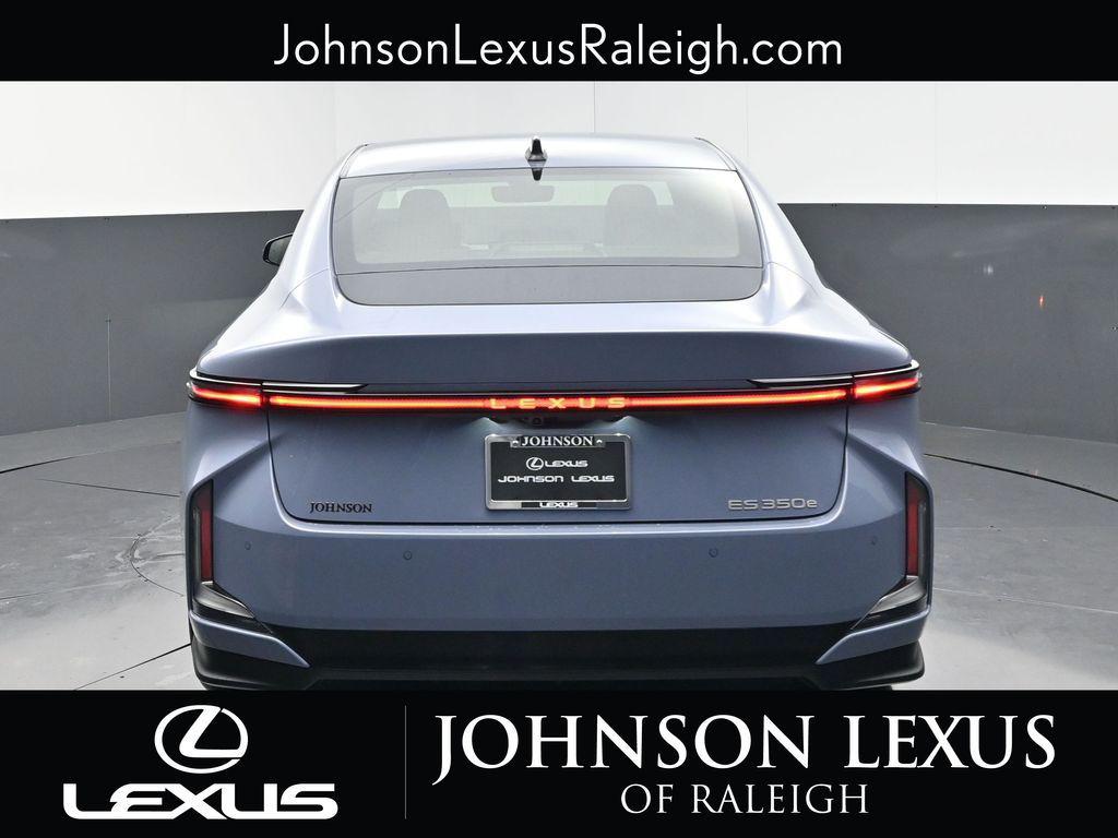 صورة مصغرة 9 لـ 2026 Lexus ES 350E PREMIUM