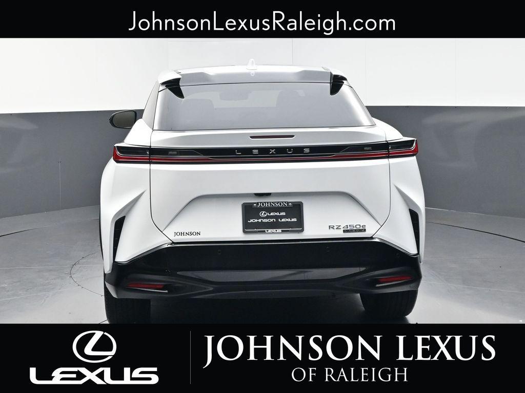 صورة 8 لـ 2026 Lexus RZ 450E LUXURY