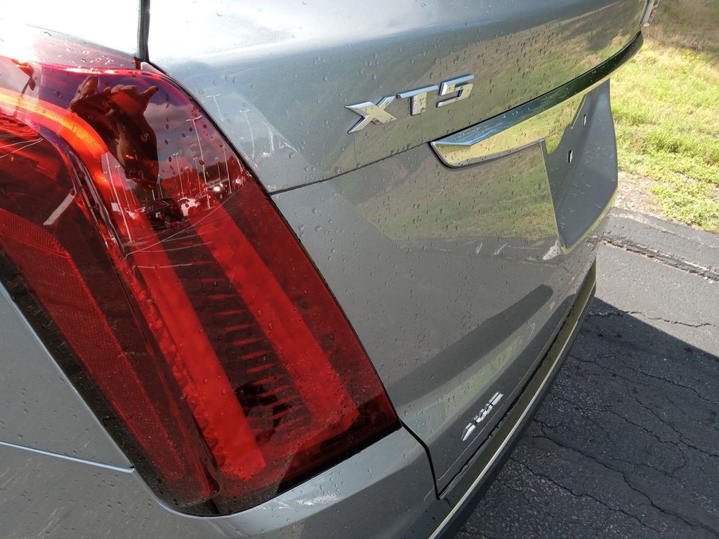 2026 Cadillac XT5 LUXURY 照片 8