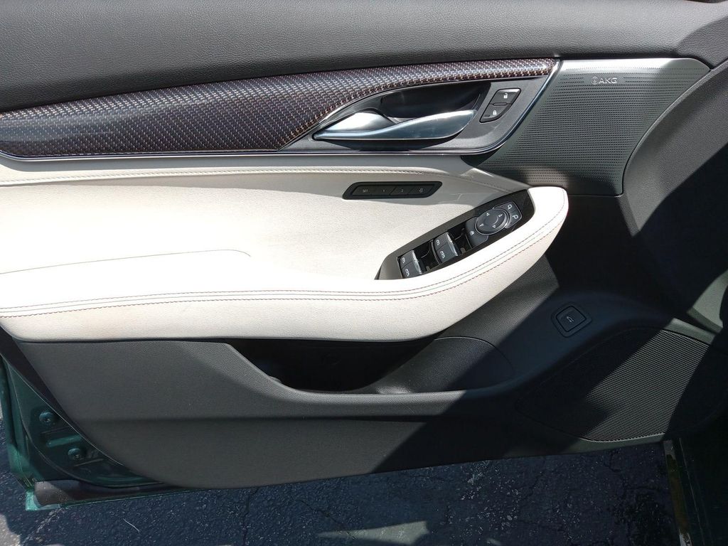 صورة مصغرة 11 لـ 2026 Cadillac CT5 SPORT
