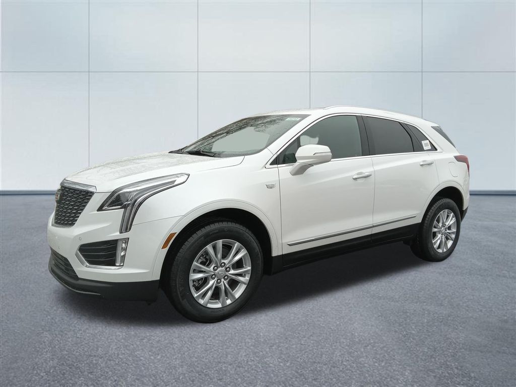 New 2026 Cadillac XT5 Luxury