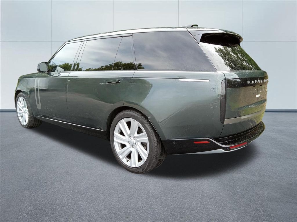 2022 LAND Rover RANGE ROVER P400 SE — фото 3