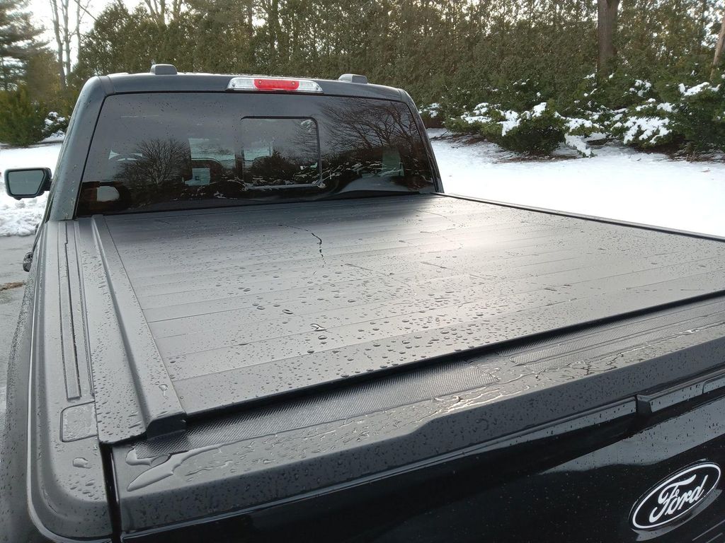 FORD F-150 LARIAT - 8