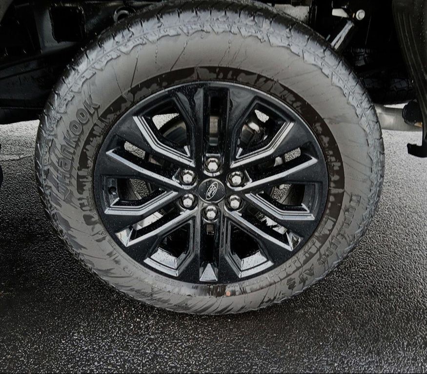 FORD F-150 LARIAT - 6