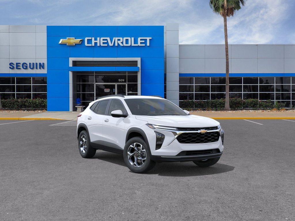 New 2026 Chevrolet Trax LT