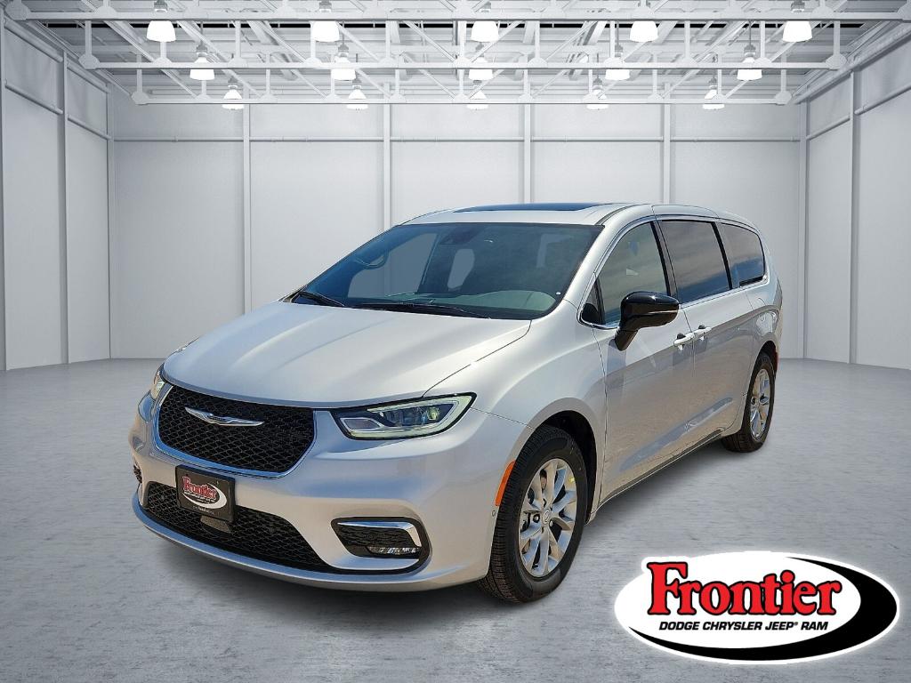 New 2026 Chrysler Pacifica Limited