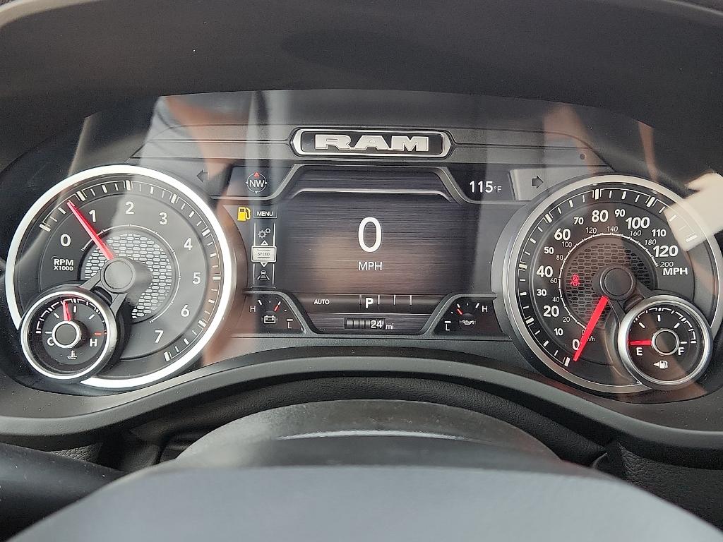 2027 RAM 1500 LARAMIE — миниатюра 18