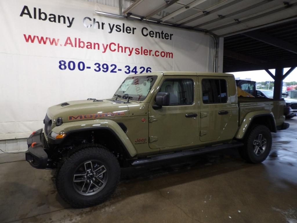 New 2026 Jeep Gladiator Mojave
