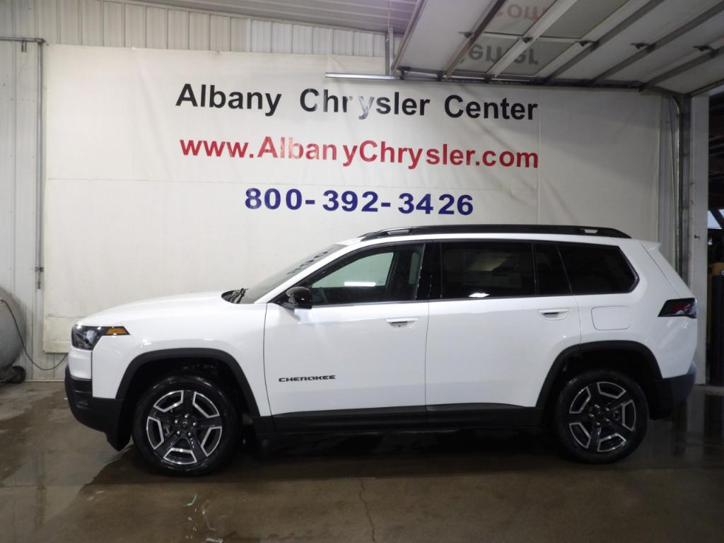 New 2026 Jeep Cherokee LAREDO/LIMITED