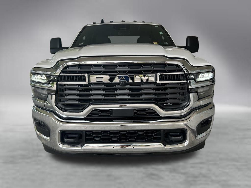 2026 RAM 3500 TRADESMAN thumbnail 12