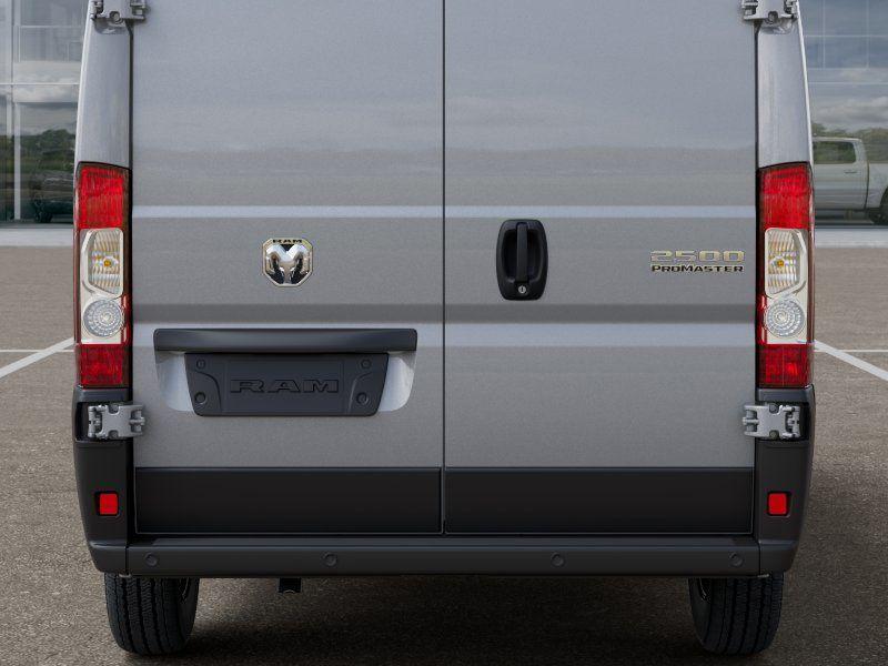 صورة مصغرة 14 لـ 2026 RAM PROMASTER 2500 HIGH ROOF