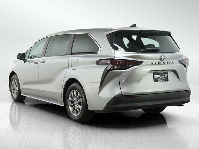 TOYOTA SIENNA - 3