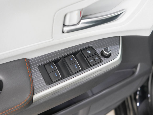 صورة 21 لـ 2024 Toyota SIENNA XSE