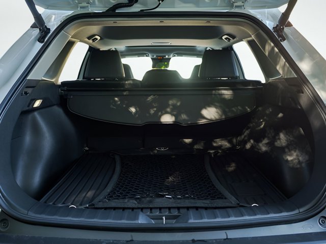 TOYOTA COROLLA CROSS - 8