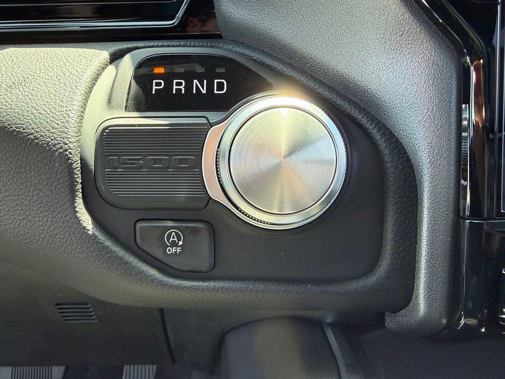 2025 RAM 1500 LARAMIE — миниатюра 28