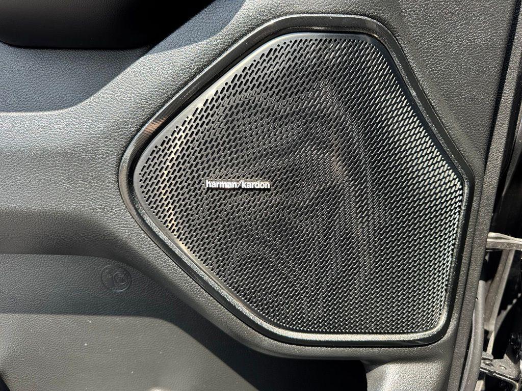 2022 RAM 1500 TRX — миниатюра 19