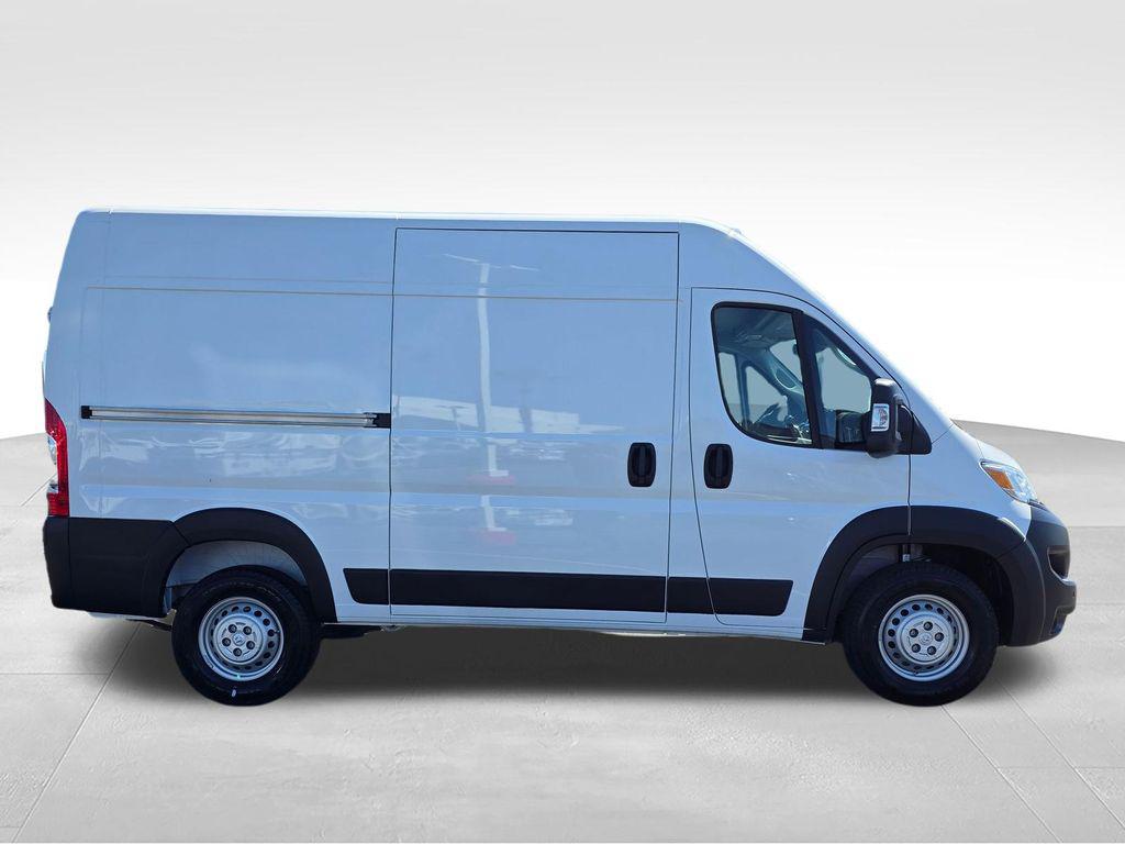 2026 RAM PROMASTER 1500 BASE — фото 4