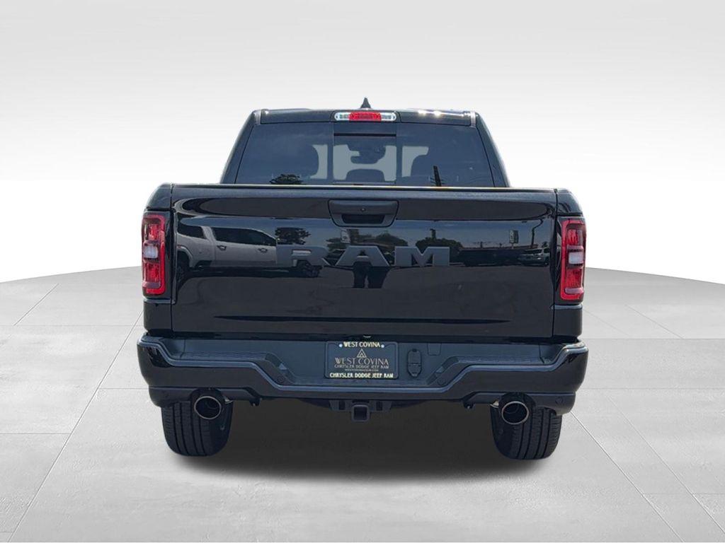 صورة 6 لـ 2026 RAM 1500 EXPRESS