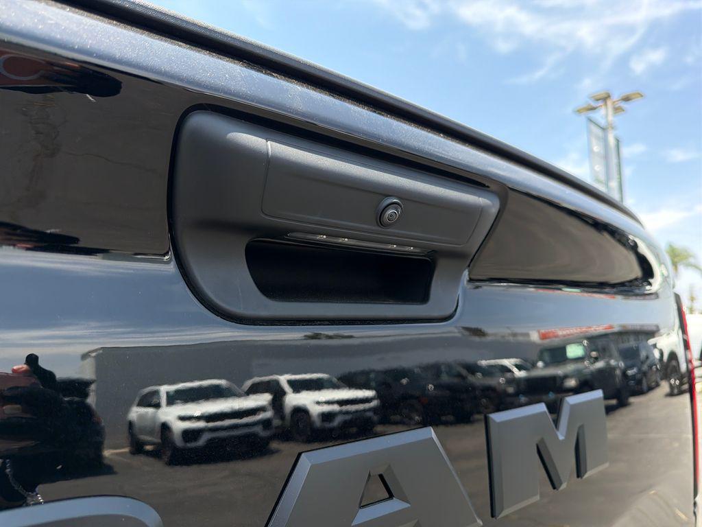 2026 RAM 1500 EXPRESS 缩略图 31