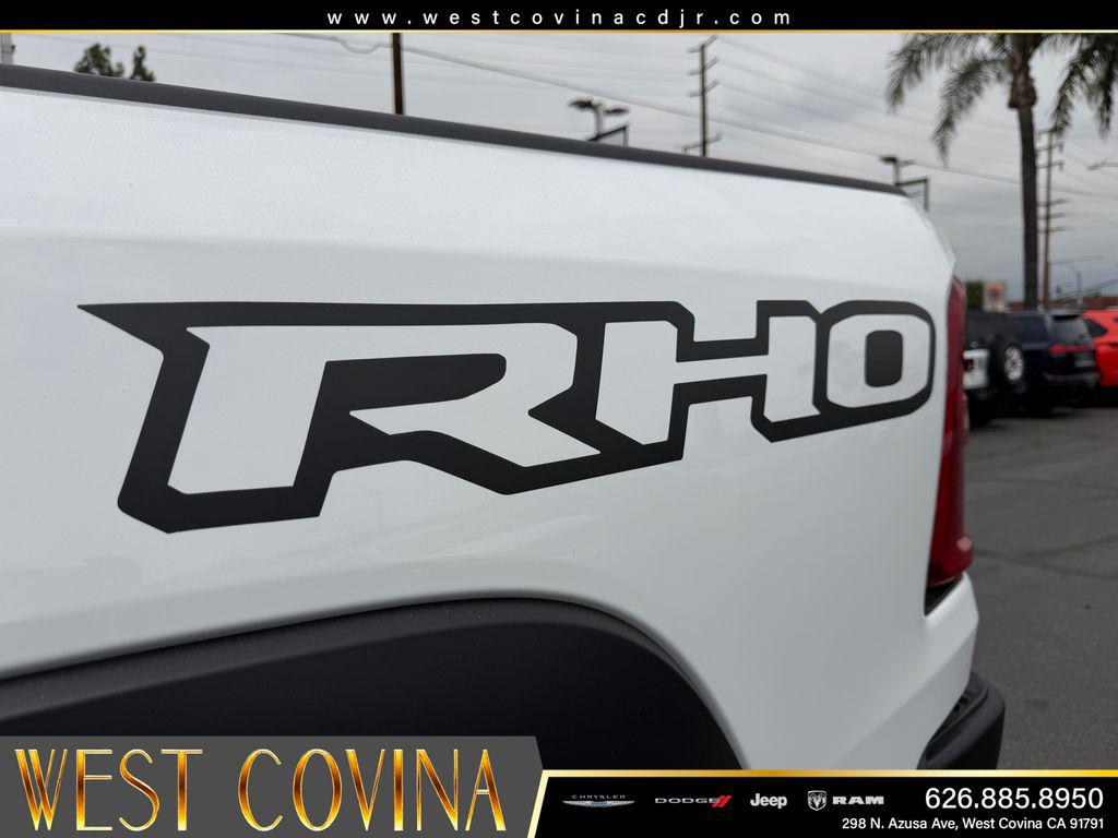 صورة 9 لـ 2026 RAM 1500 RHO CREW CAB 4X4 5'7' BOX