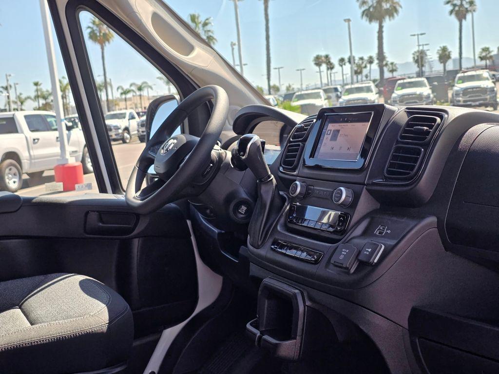 صورة مصغرة 18 لـ 2026 RAM PROMASTER 2500 TRADESMAN