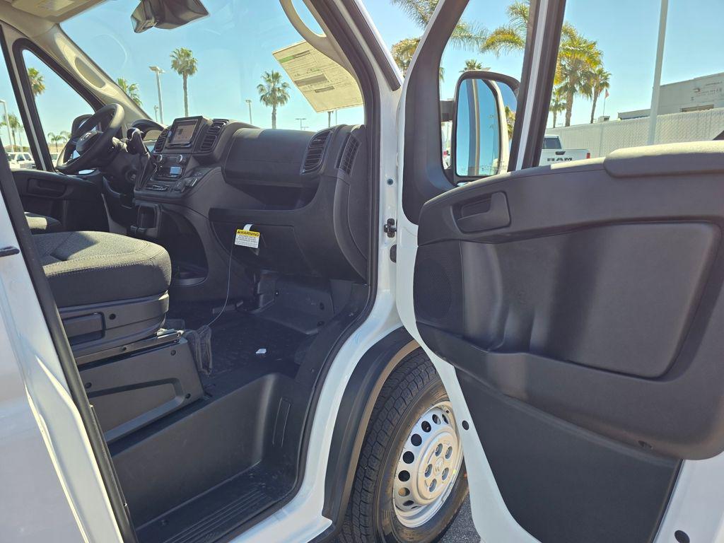 صورة مصغرة 19 لـ 2026 RAM PROMASTER 2500 TRADESMAN
