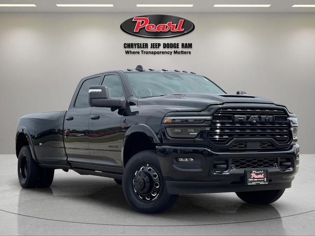 New 2026 RAM 3500 Limited Crew Cab 4x4 8' Box