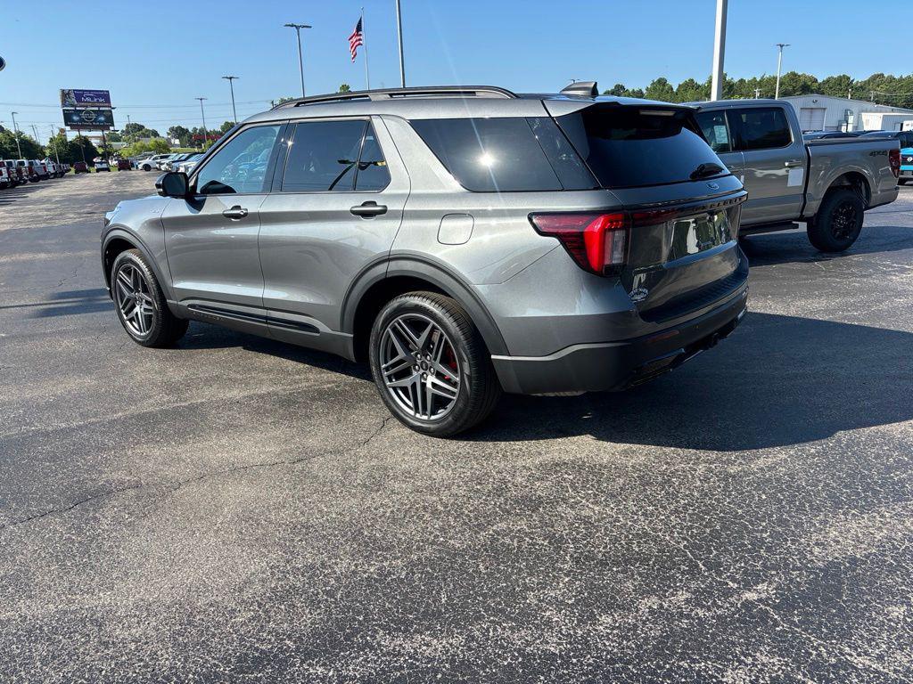 2025 FORD EXPLORER ST-LINE 照片 5