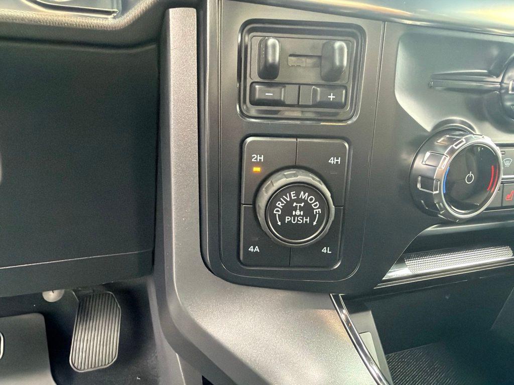 صورة مصغرة 28 لـ 2026 FORD F-150 LARIAT