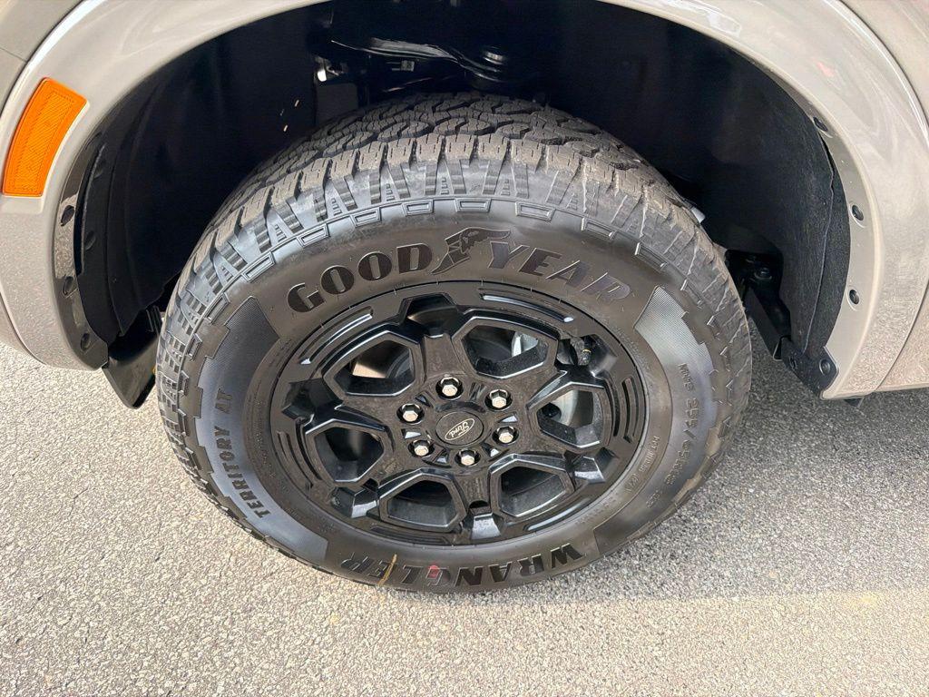 صورة 9 لـ 2026 FORD RANGER XLT