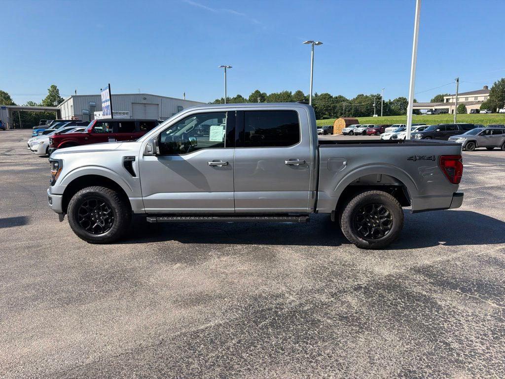 2026 FORD F-150 XLT photo 6