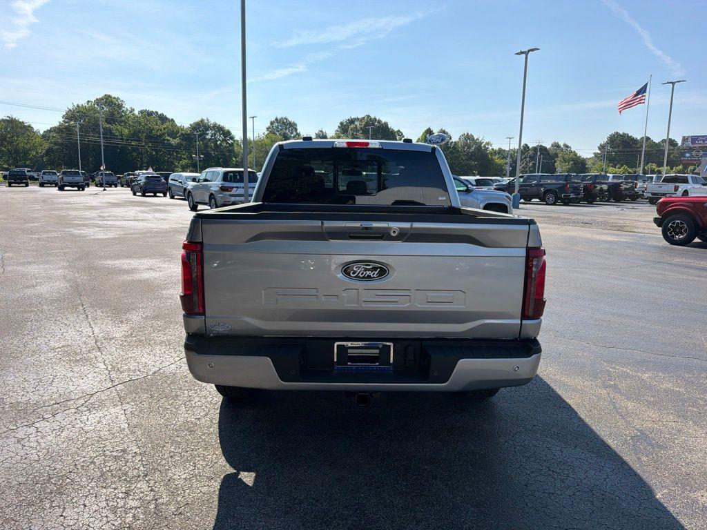 2026 FORD F-150 XLT photo 4
