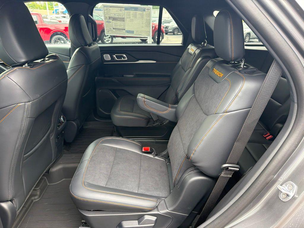 2026 FORD EXPLORER TREMOR — миниатюра 11