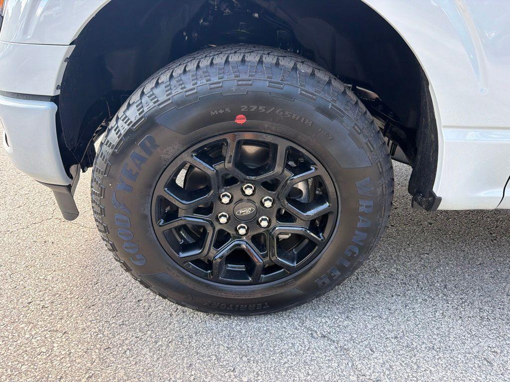 2026 FORD F-150 STX — фото 9