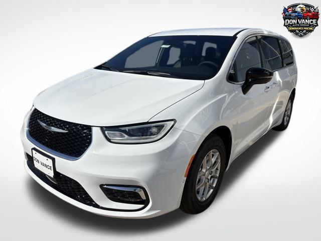 New 2026 Chrysler Pacifica L