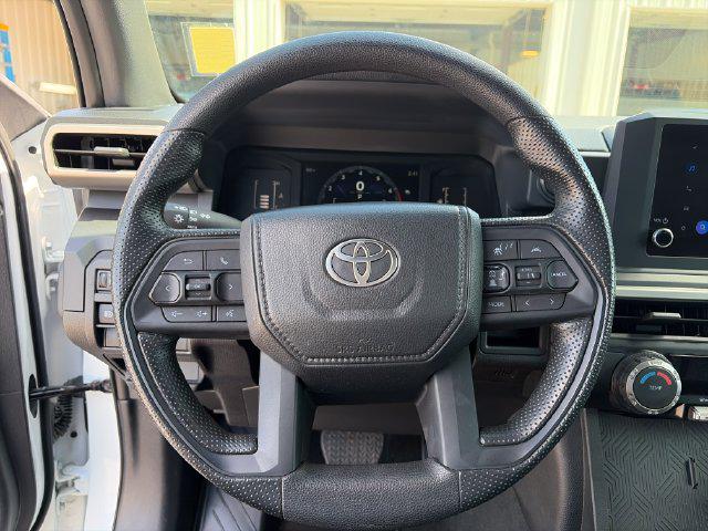 صورة مصغرة 15 لـ 2025 Toyota TACOMA SR