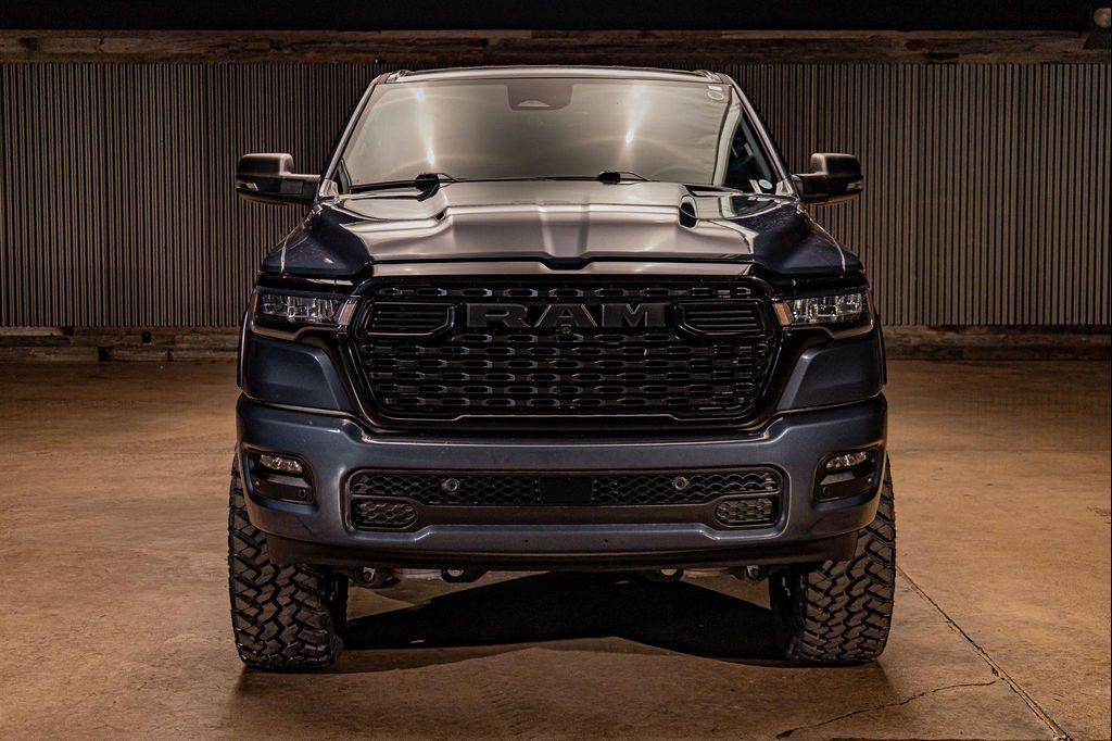 2025 RAM 1500 BIG HORN/LONE STAR — фото 4