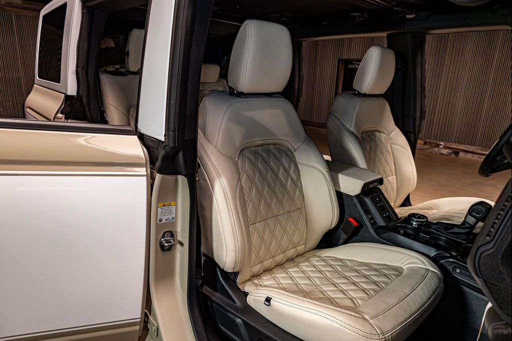 2026 FORD BRONCO OUTER BANKS 缩略图 26