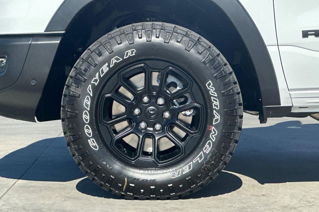 2026 RAM 1500 REBEL — миниатюра 26
