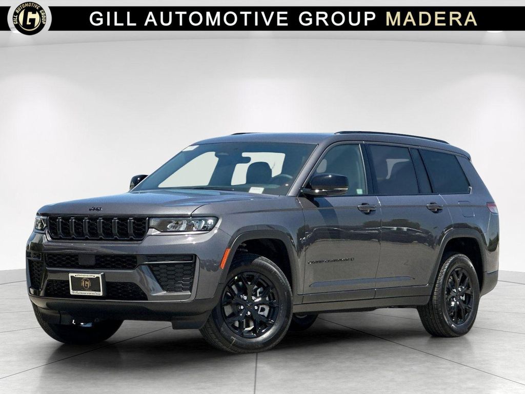 New 2026 Jeep Grand Cherokee L Altitude