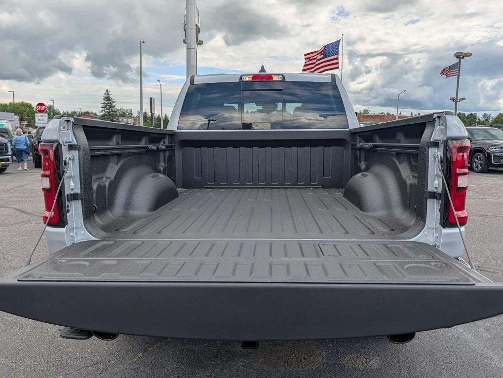 2026 RAM 1500 LARAMIE 缩略图 13