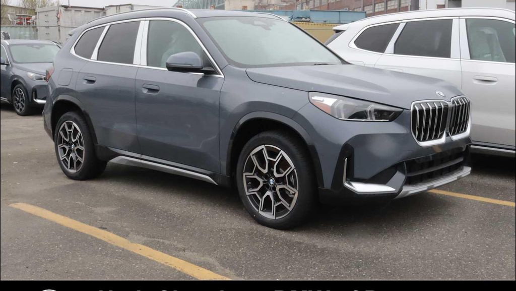 New 2026 BMW X1 xDrive28i