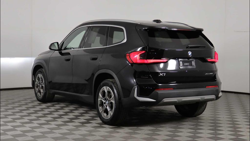 BMW X1 XDRIVE28I - 4