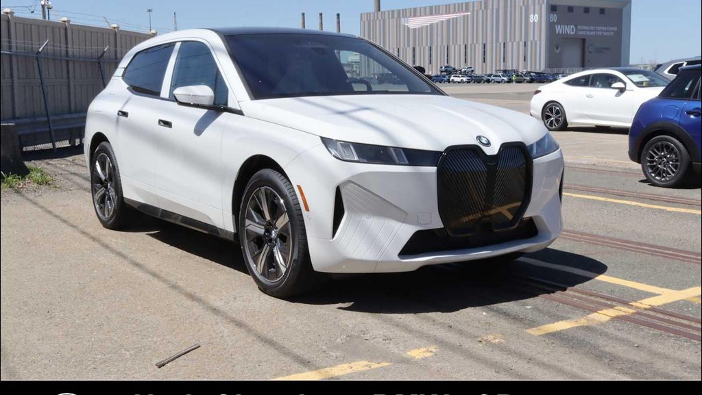 New 2026 BMW iX xDrive60