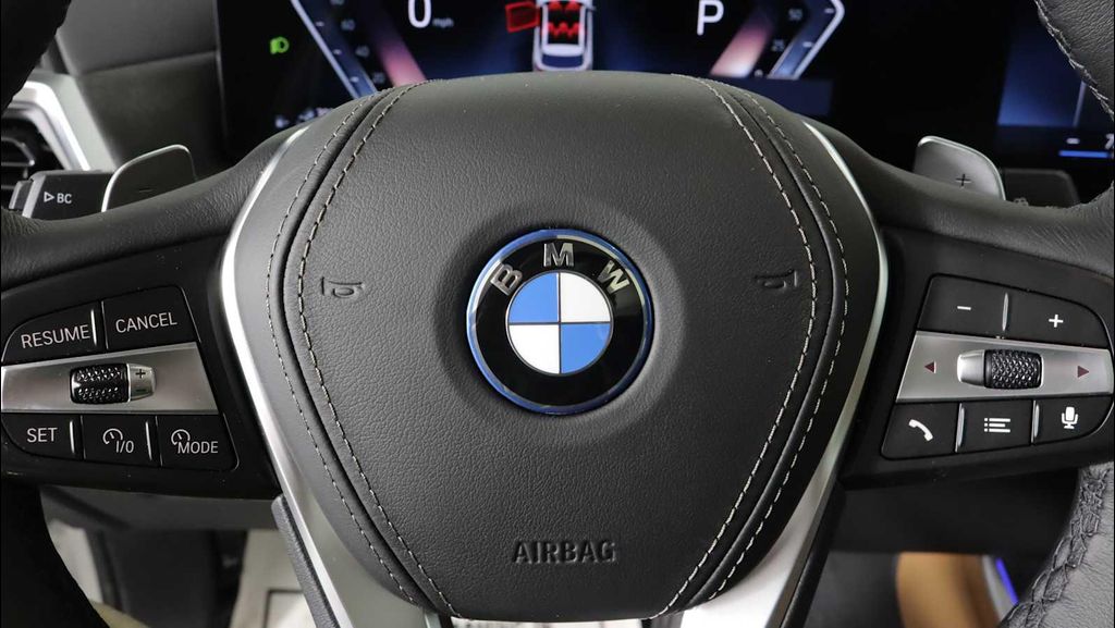 2026 BMW X5 PHEV XDRIVE50E — миниатюра 15